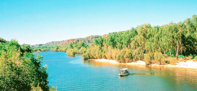  AAT Kings 2 Day Kakadu & East Alligator River Tour 